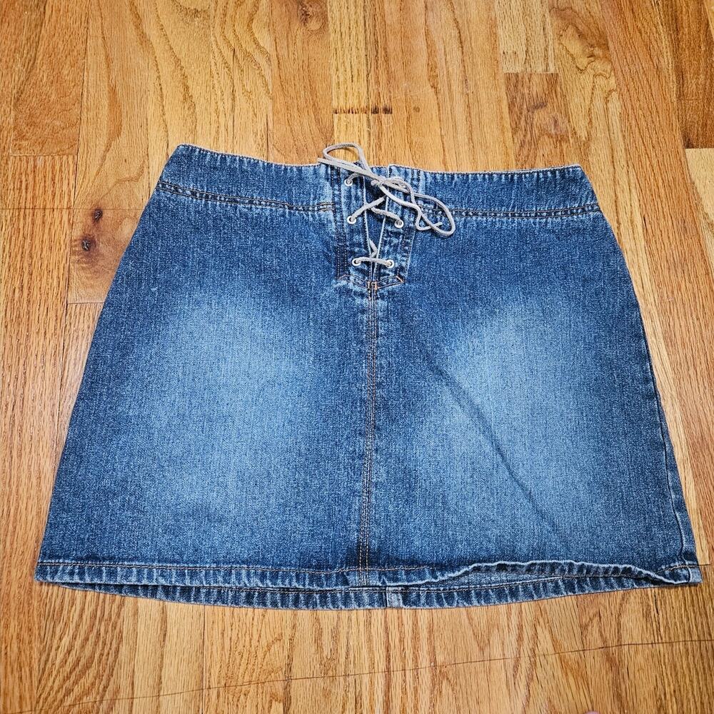 ❤️ VINTAGE Route 66 Y2K Blue Denim Mini Skirt with Lace-Up Front Size 5 / 6